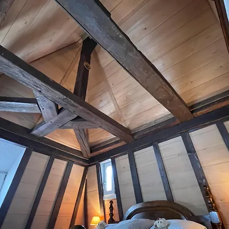 Le Romantique Apartment *